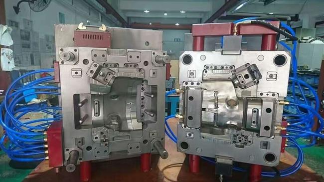 high quality injection mold.jpg
