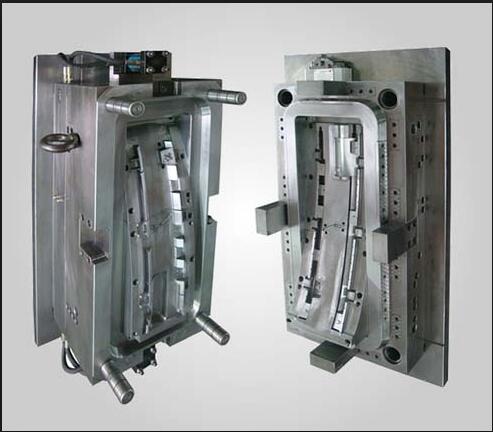 large injection mold.jpg