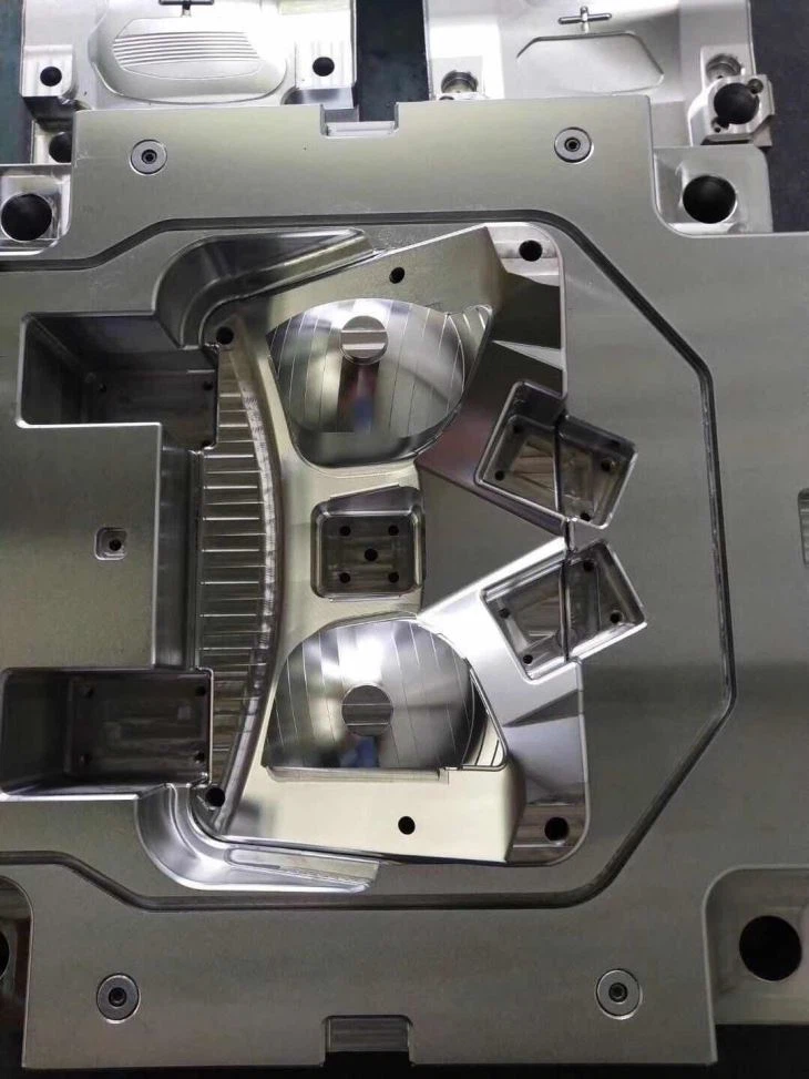 Plastic Injection Plastic Car Side Mirror Mould
