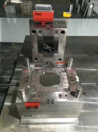 Two Color Injection Mold For Car Logo