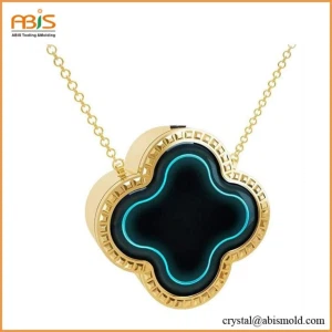 Four Leaf Clover Mini USB Air Purifier